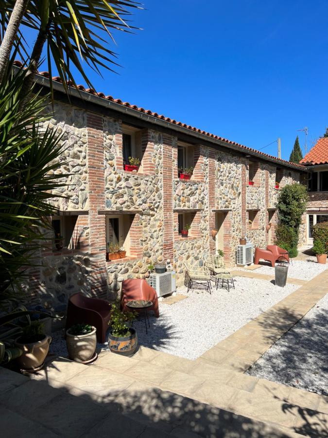 Domaine De La Tannerie Chambres D'Hotes Et Appartements Prades  Kültér fotó