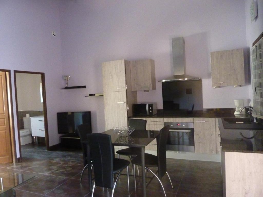Domaine De La Tannerie Chambres D'Hotes Et Appartements Prades  Szoba fotó
